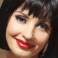 Lisa Bukawski Nagie