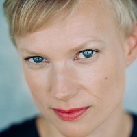 Lise Risom Olsen Nagie