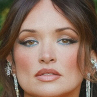 Liz Huett Nagie