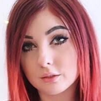 Lizzi Blake Nagie