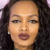 LoLa Monroe Nagie