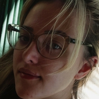 Luiza Steinmettz Nagie