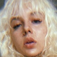 luluavalloni Nagie