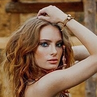 Mariya Lisovaya Nagie