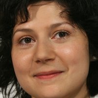 Martha Issova Nagie