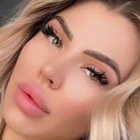 megan_ros_ Nagie