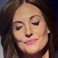 megmcnamaratv Nagie
