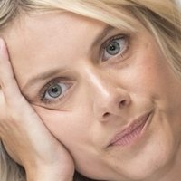 Mélanie Laurent Nagie