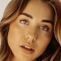 Mia Beyer Nagie