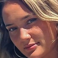 Mia Gibbs Nagie