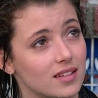 Mia Sara Nagie