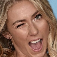 Mikaela Shiffrin Nagie