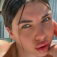 miss-tina Nagie