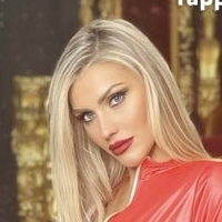 Mistress Iside Nagie