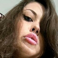 Mona Mia Nagie