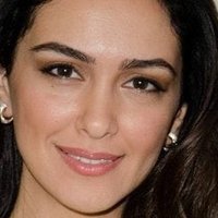 Nazanin Boniadi Nagie