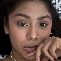 Nextdoor_Queen Nagie
