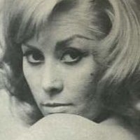 Nicole Debonne Nagie