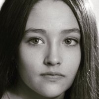 Olivia Hussey Nagie