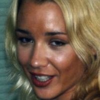 Olivia Saint Nagie
