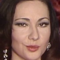 Sara Lezana Nagie