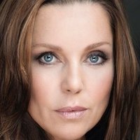 Sarah-Jane Redmond Nagie