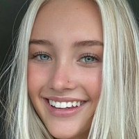 selenacox Nagie