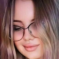 selenacums Nagie