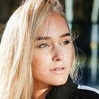 Sina Deinert Nagie