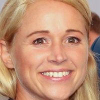 Singa Gaetgens Nagie