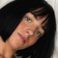 stevilou Nagie