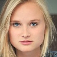 Svea Bein Nagie