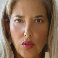 Tania Riquenes Nagie