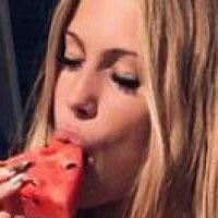 Taylor Mega Nagie