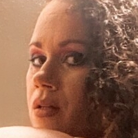 Tess la twizzlah Nagie