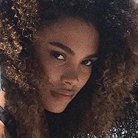 Tina Kunakey Di Vita Nagie