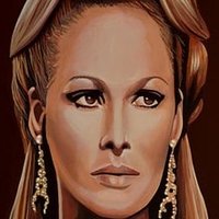 Ursula Andress Nagie