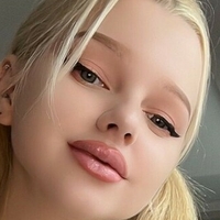 vic.to.ria.white Nagie