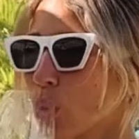 Vicky Justiz Nagie