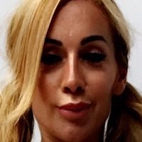 VIctoria Lomba Nagie