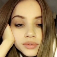 Xenia Tchoumi Nagie