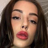 yourveronika Nagie