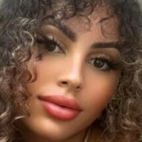 zahralouise Nagie